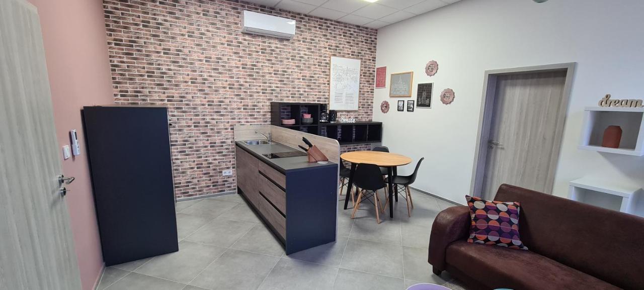 Apartments Nestl Ptuj Luaran gambar